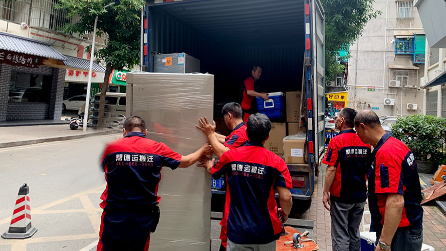 工厂设备吊装搬运:伟德官方app下载为您提供安全高效的解决方案 工厂设备吊装搬运:伟德官方app下载为您提供安全高效的解决方案